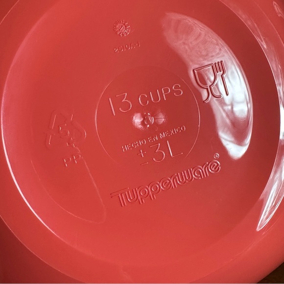 Tupperware Servalier Bowls Set - Picture 7 of 10